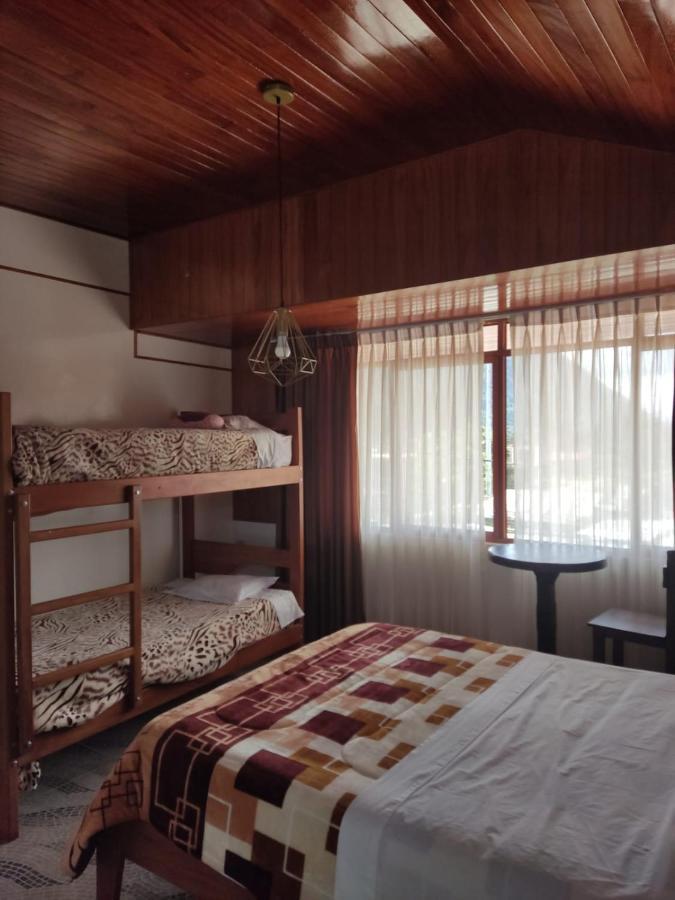 Suzet House Guest House Оксапампа Екстериор снимка